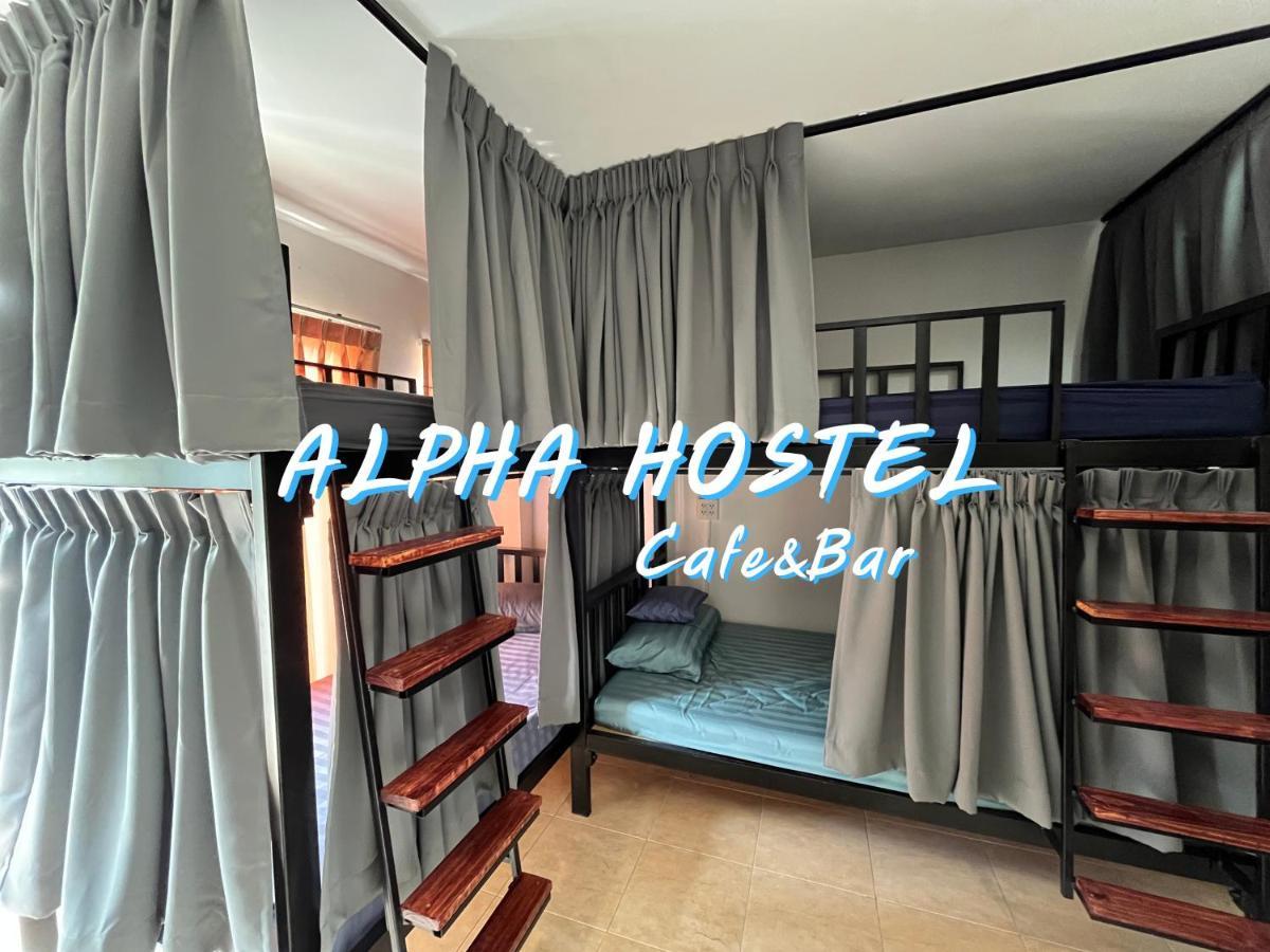 Alpha Hostel Cafe&Bar Ban Khlong Yai Ngoại thất bức ảnh