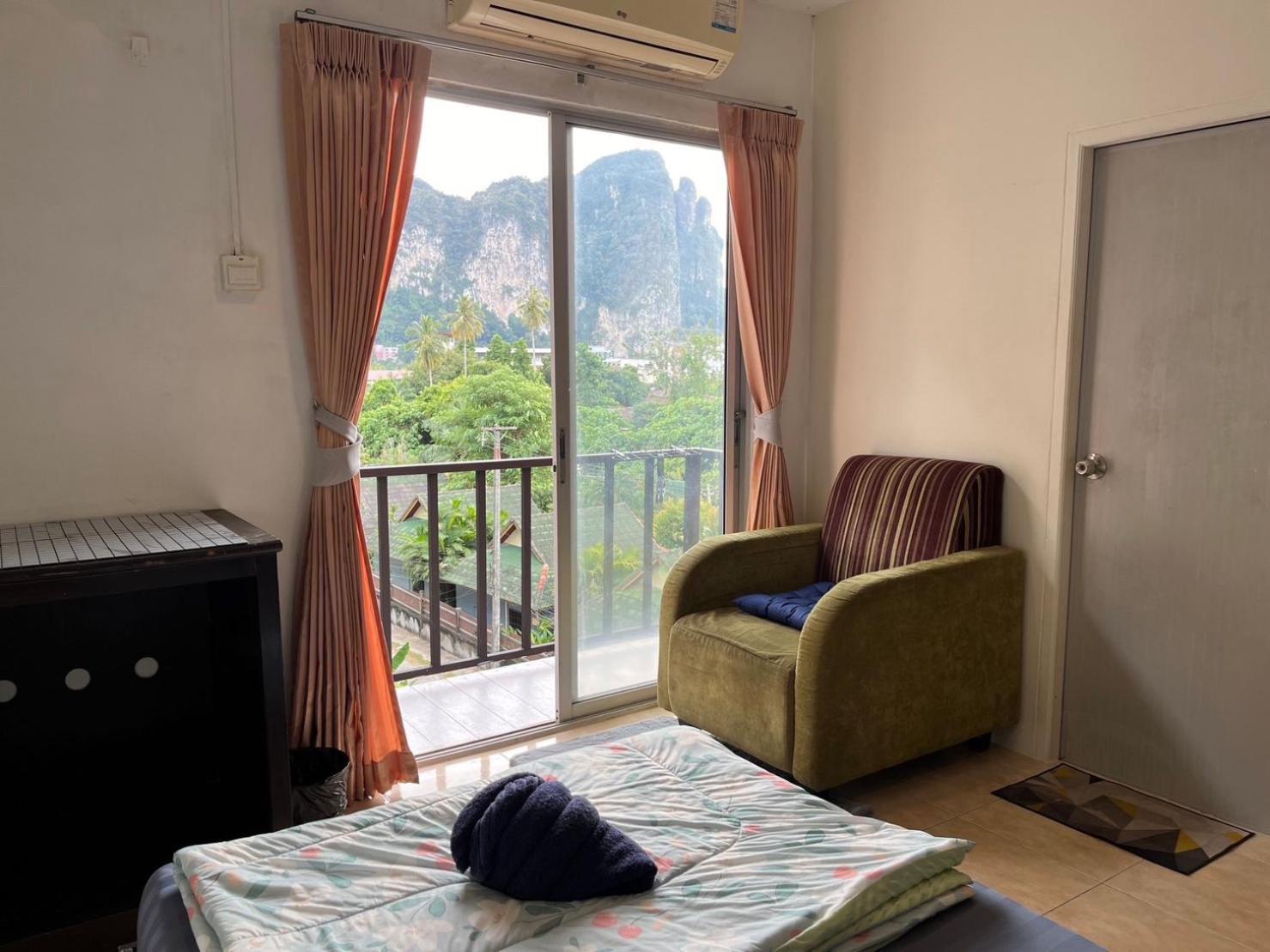 Alpha Hostel Cafe&Bar Ban Khlong Yai Ngoại thất bức ảnh