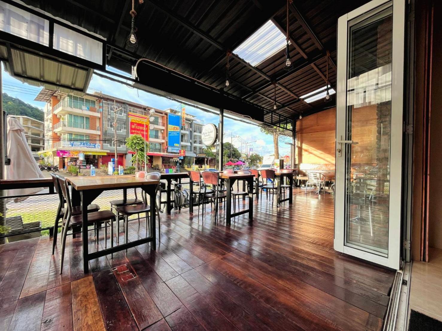 Alpha Hostel Cafe&Bar Ban Khlong Yai Ngoại thất bức ảnh