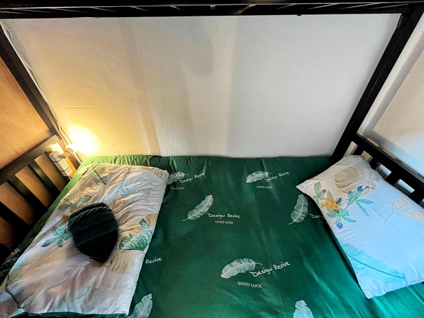 Alpha Hostel Cafe&Bar Ban Khlong Yai Ngoại thất bức ảnh